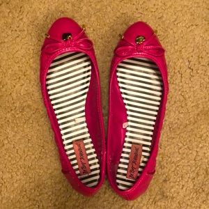 Betsey Johnson pink leather flats